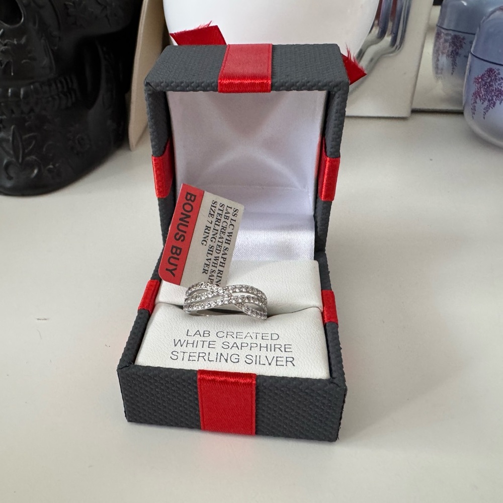 NWT Sterling Silver Lab Created White Sapphire Crossover Ring Size 7 Gift Box
